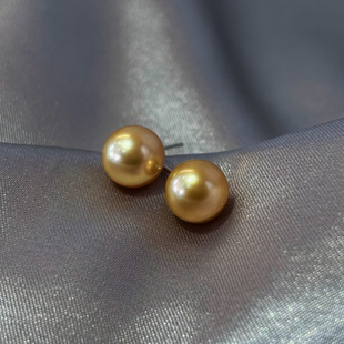 【浅小屋】赤凰。8~9mm正圆极强光天然浓金赤金南洋海水金珠耳钉