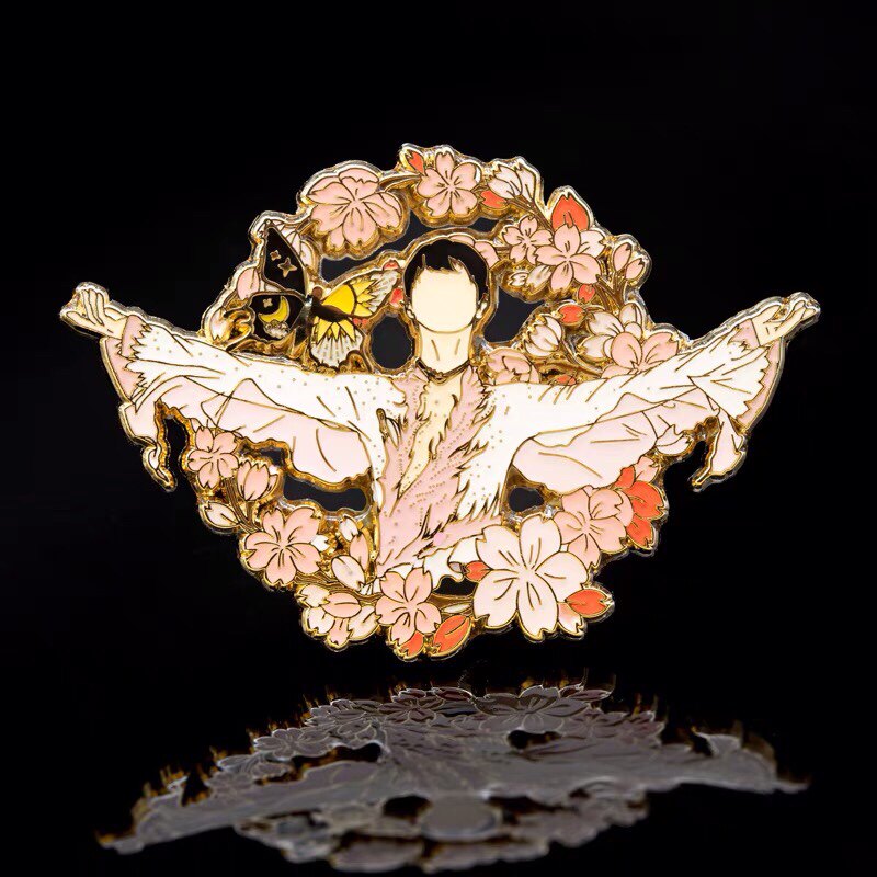 羽生结弦蝴蝶金属徽章