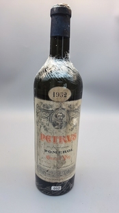 法国波美侯Petrus 帕图斯酒庄园1952年052
