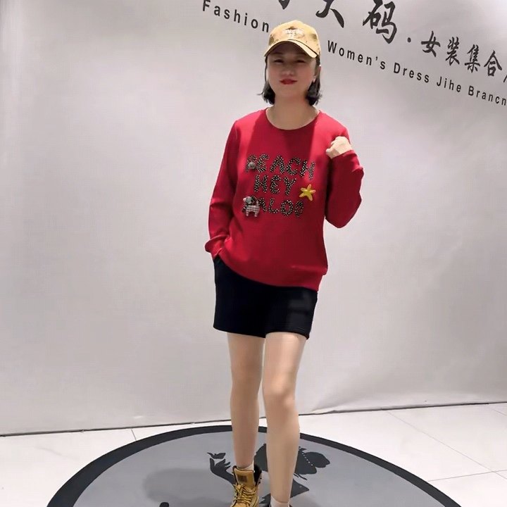 1537女权贵族春款新品字母风时尚洋气百搭圆领减龄卫衣加大码女装,女装/女士精品,大码内搭,淘宝优惠券,粉丝福利购,淘宝优惠卷