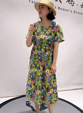 9269芮娜依莲夏款新品中间可抽绳时尚减龄花色连衣裙加大码女装