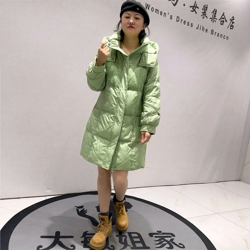 9545芮娜依莲冬款新品女人味拼接蕾丝双拉链羽绒服加大码女装