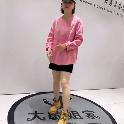 6291女权贵族新品初秋重工手工串珠娃娃服式遮肉显瘦衫加大码女装