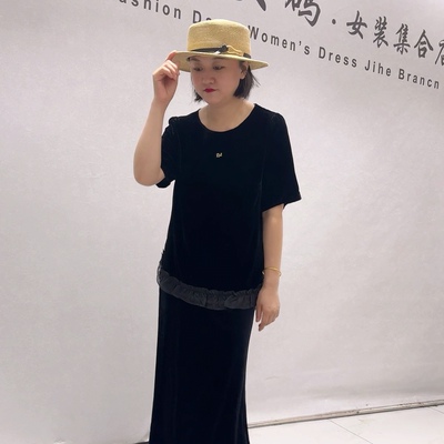 3672芮娜依莲初秋新品拼接面料木耳边简洁大方气质衫加大码女装