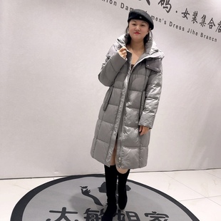 9807芮娜依莲冬款新品弹力防风袖时尚御寒保暖羽绒服加大码女装