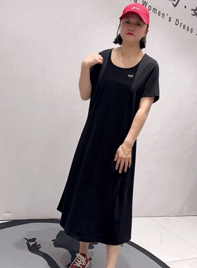 2142蓝鲸之吻初夏新品简约百搭休闲时尚设计感连衣裙加大码女装