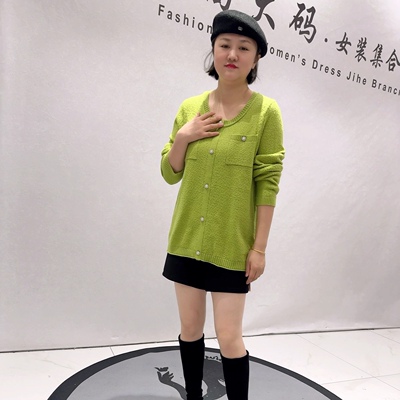 1557芮娜依莲春款新品五色可选洋气显瘦长袖减龄套头衫加大码女装