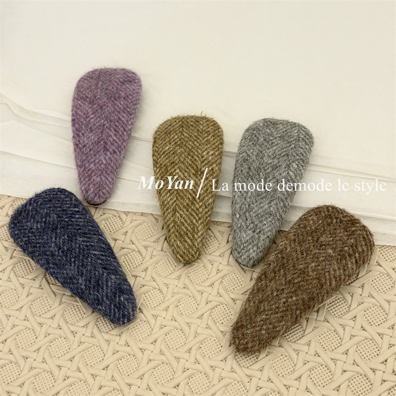 复古时尚三角毛呢发夹韩版高级感毛绒刘海夹侧边bb夹后脑勺碎发卡,饰品/流行首饰/时尚饰品新,发饰,淘宝优惠券,粉丝福利购,淘宝优惠卷