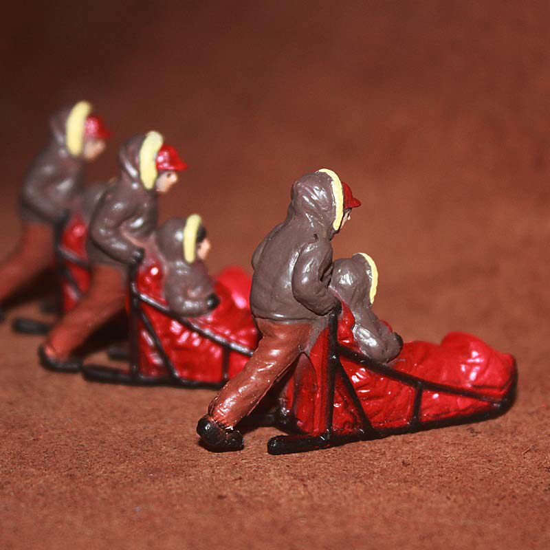 safari正版散货场景人偶模型塑胶玩具人物摆件赶狗拉雪橇的人