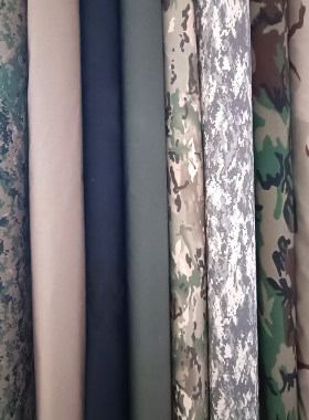 迷彩印花面料服装材料防刮布料