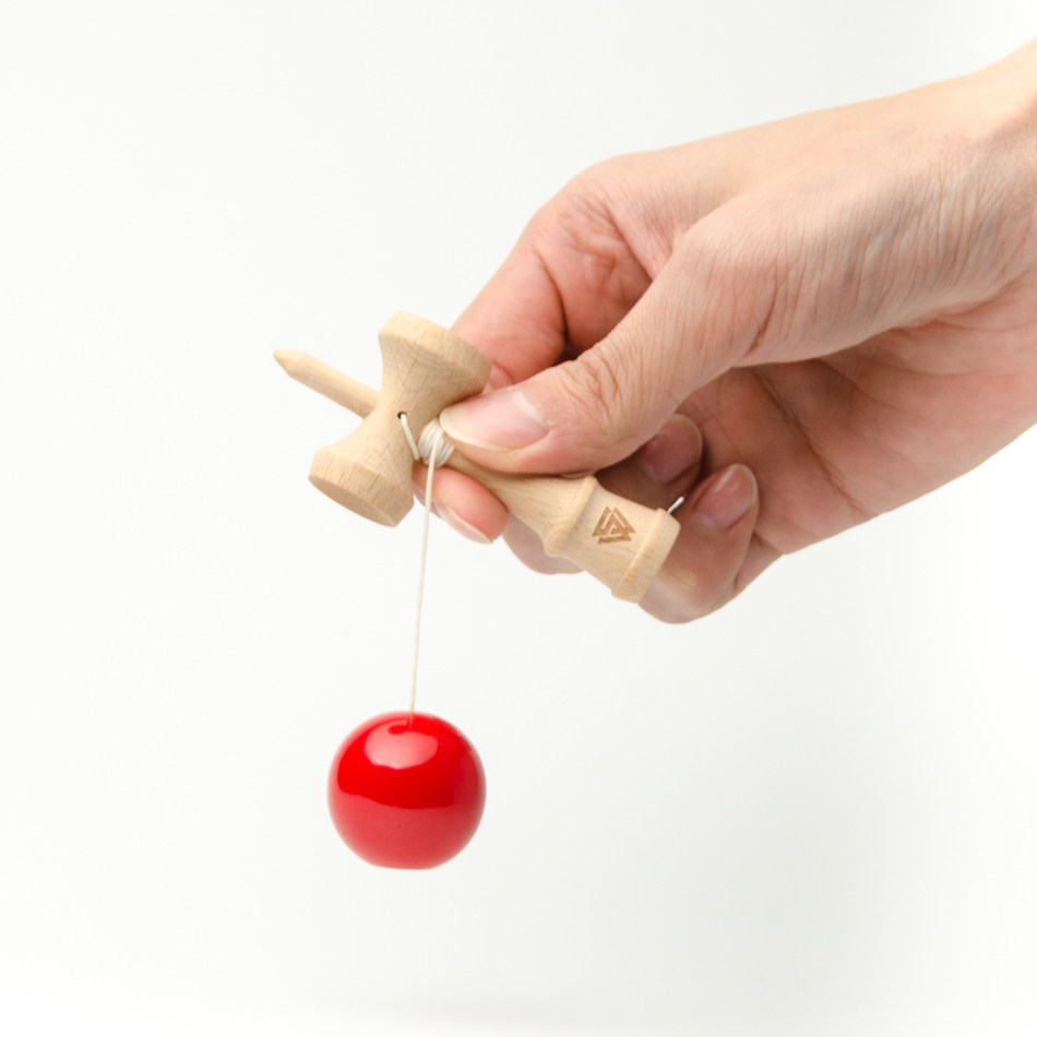 赢家【S号】 小剑玉 剑球装饰摆件收藏 9cm KENDAMA 多色
