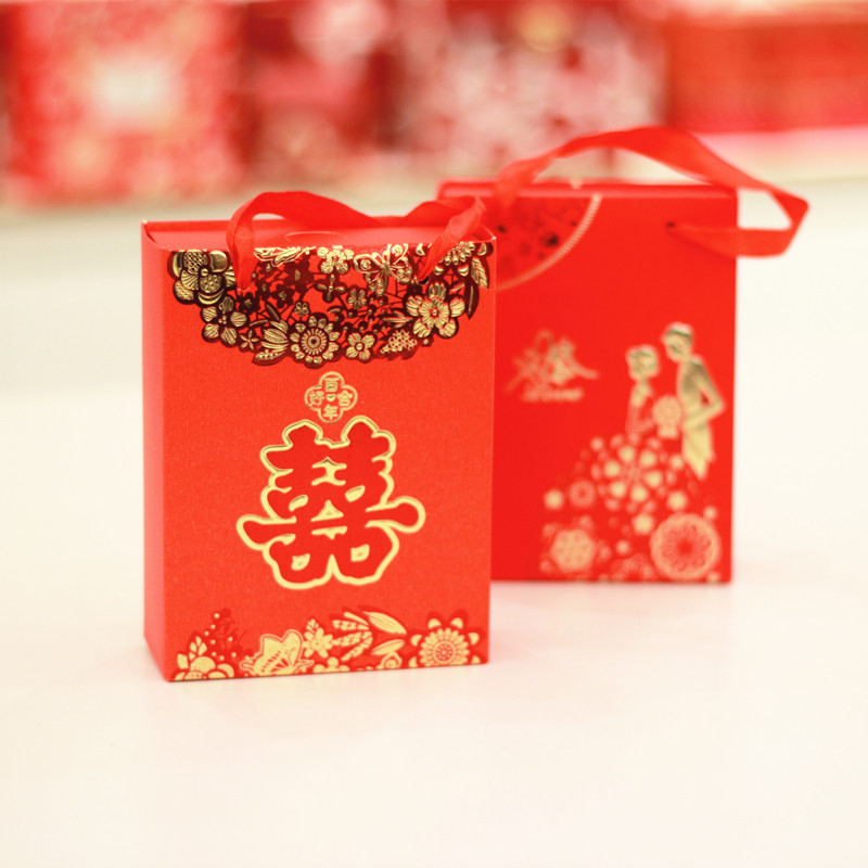 抽屉式喜糖盒烫金结婚红色点金中式礼盒手提折叠糖果盒个性婚礼袋