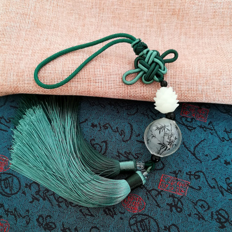 內畫鼻煙壺中國結汽車挂件後視鏡裝飾懸挂式吊飾手工制作新年禮物在類目 特色手工藝, 地區民間特色手工藝, 內畫鼻菸壺中 - 來自Buy2taobao.com提供專業的淘寶代購服務