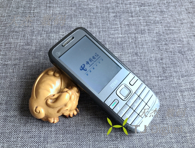 ZTE/中兴 s300中兴 电信CDMA   经典直板 电信手机