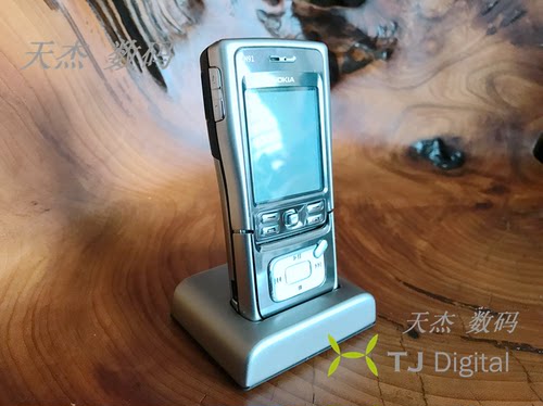诺基亚N91 硬盘音乐手机 经典下滑盖