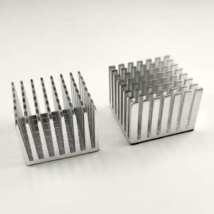 大号南桥散热片 锯齿形 芯片散热铝块28*28*20元器件被动散热模块