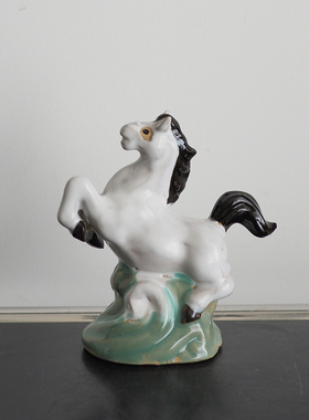 中古手绘马摆件陶制生肖马摆件