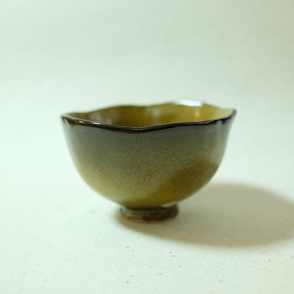 孤品中古日本制职人手造窑变铁釉不规则陶制茶碗 餐碗