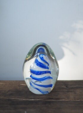 双子商店 孤品中古日本制手作玻璃螺旋纹蛋形装饰摆件 镇纸摆件