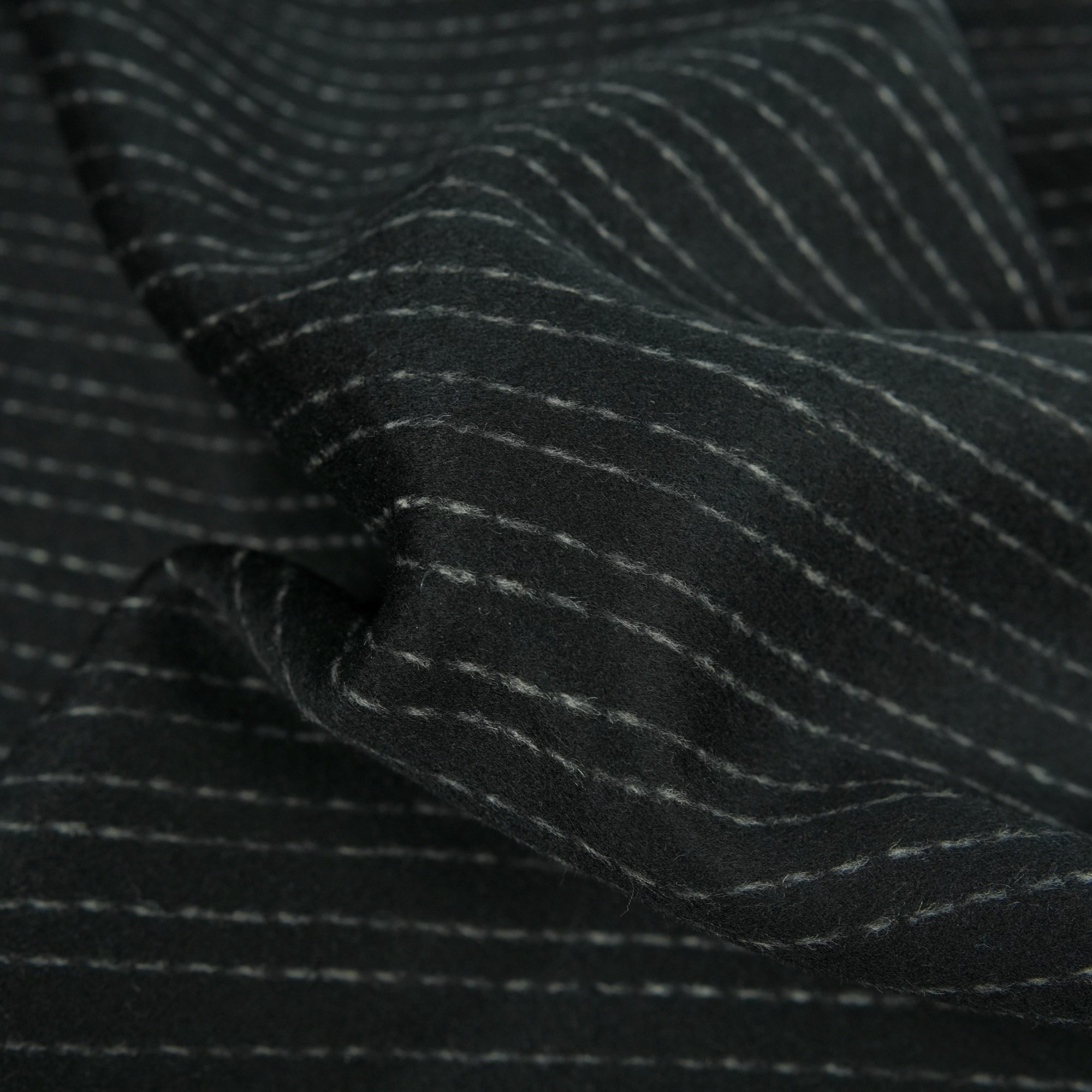 秋冬双面可剥 黑色底白色竖条纹羊毛羊绒布料大衣服装diy面料A,居家布艺,海绵垫/布料/面料/手工diy,淘宝优惠券,粉丝福利购,淘宝优惠卷