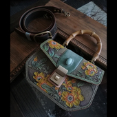 手工头层牛皮雕花彩绘包订制竹节海棠花镶嵌绿松原石女款 拎包挎包