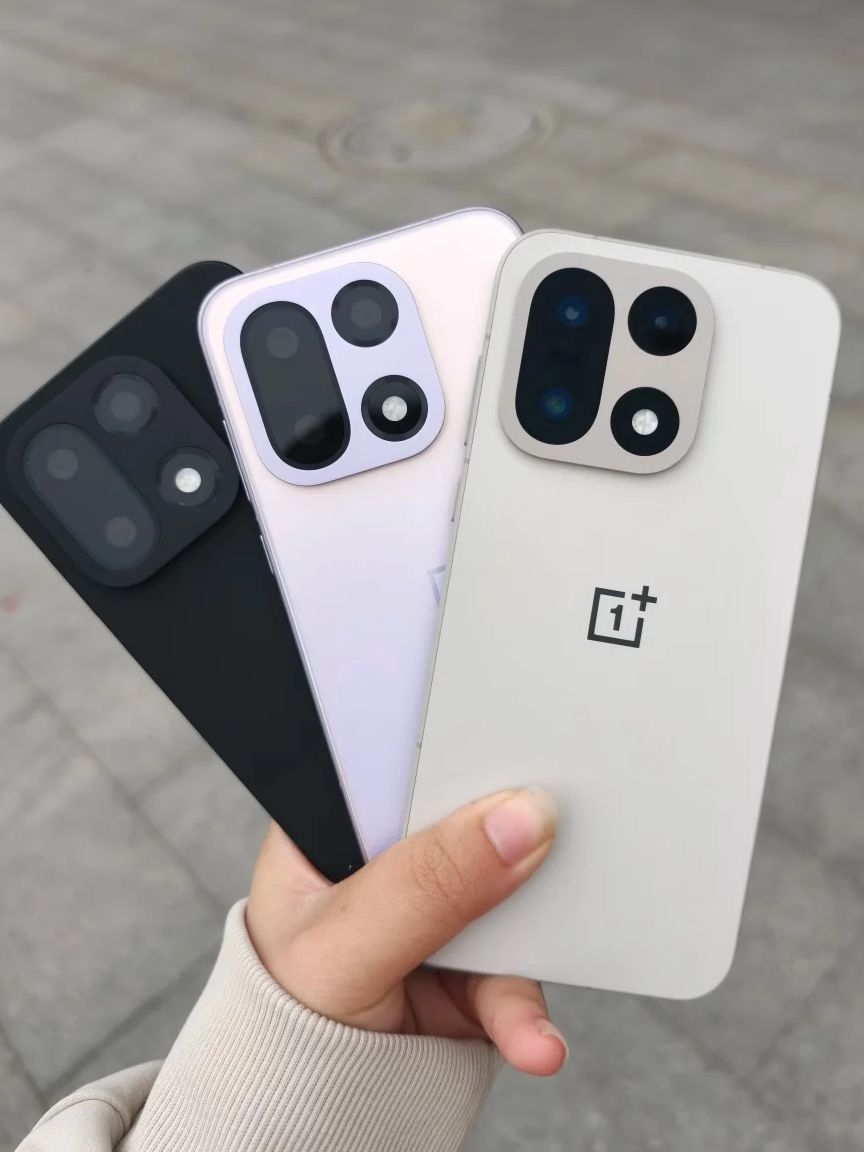 OnePlus/OnePlus OnePlus 15 — высокопроизводительный мобильный телефон для киберспорта с поддержкой 5G и Snapdragon 8 Extreme Edition пятого поколения