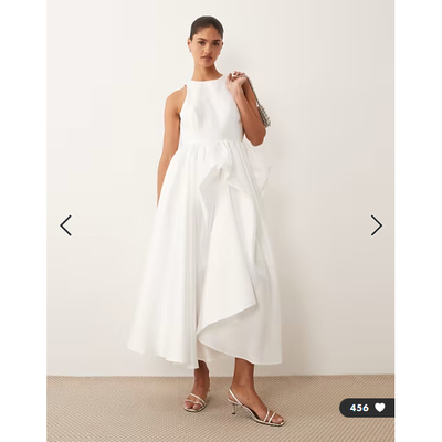 女装新款设计纯色裙摆连衣裙