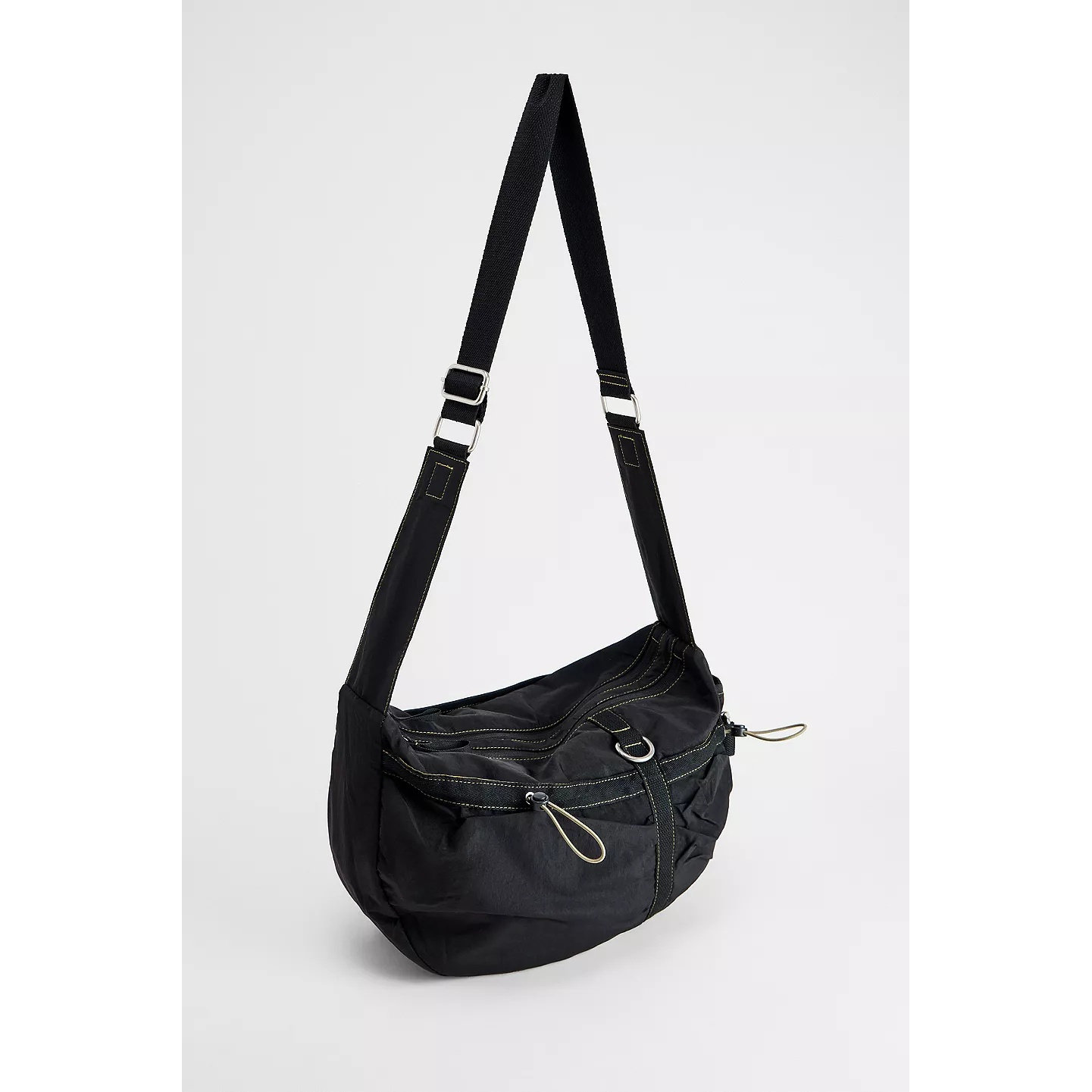 英国代购正品05.06 名品UO 女包新款 潮牌艾克尔黑色手拿包
