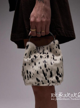 英国代购正品02.24 2025潮流导向 女装新款 TS斑点迷你手提包