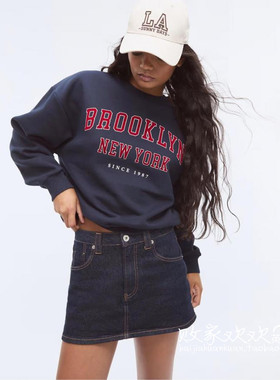 英国代购正品08.15 2025潮流导向 女装新款 休闲字母深色长袖卫衣