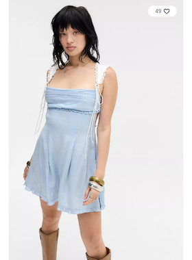 英国代购正品01.14 名品UO 女装新款 设计蕾丝肩带迷人百搭连衣裙