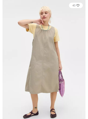 英国代购正品03.20 名品UO 女装新款 时尚浅色无袖长款百搭连衣裙