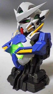 正品万代扭蛋 MS机械造型 发光内构 能天使高达胸像