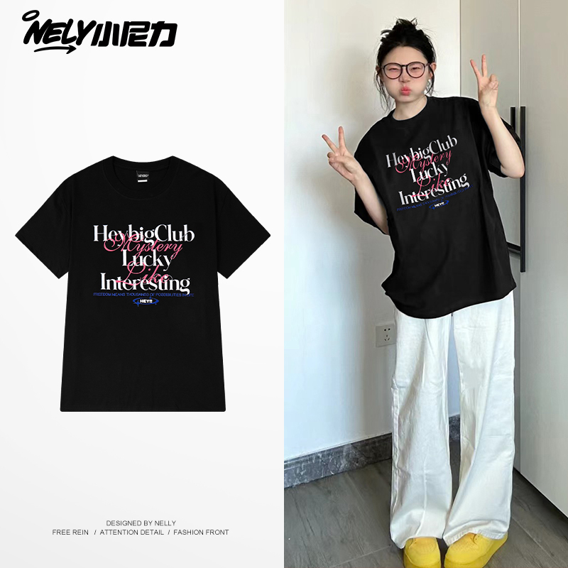 文艺简约字母涂鸦短袖t恤