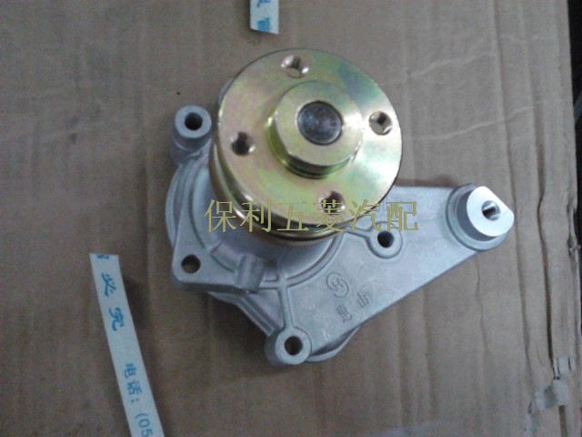 原装五菱之光465发动机系列0.97L 1.05L排量 水泵总成