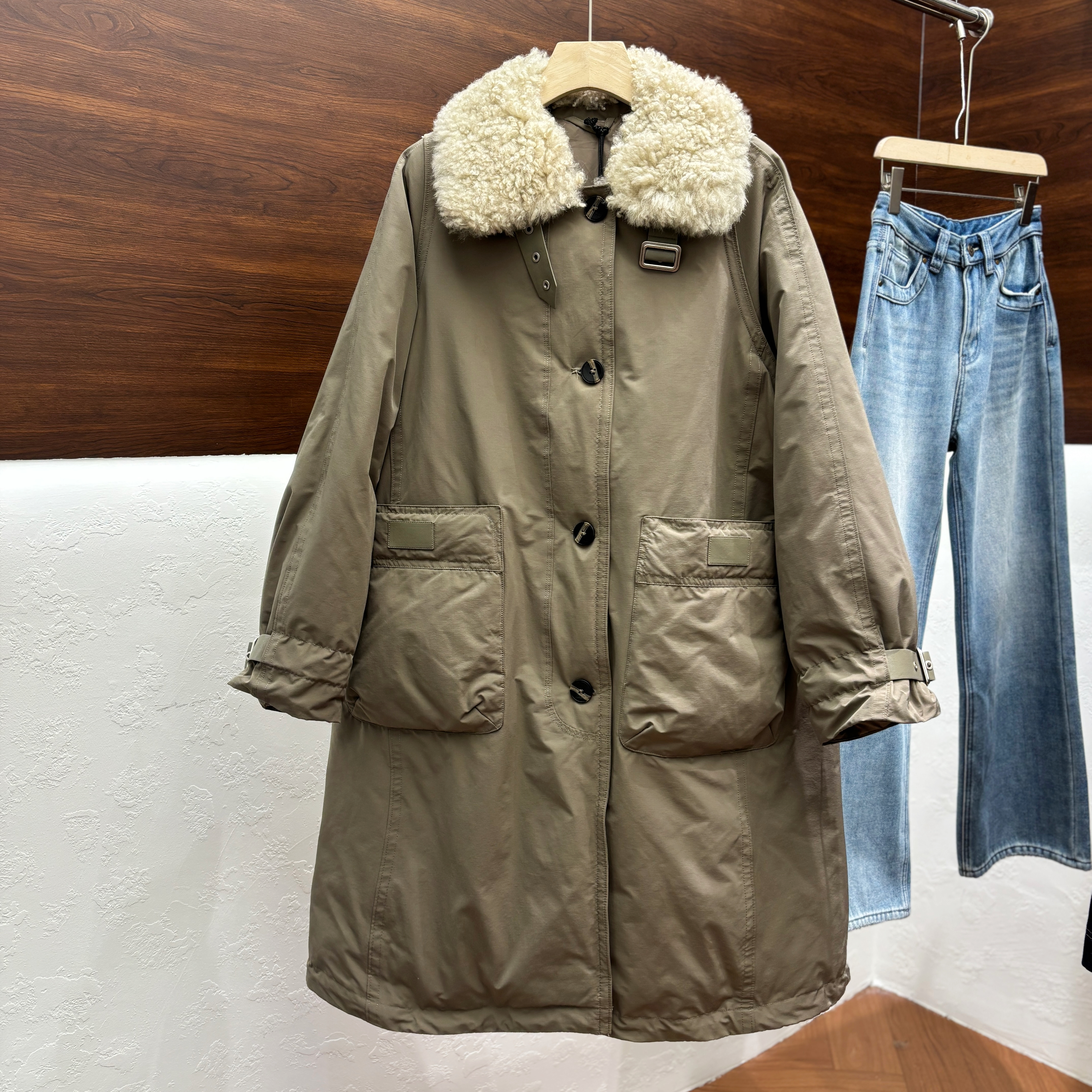 韩国95白鸭绒休闲羽绒服25冬羊羔毛翻领皮扣显瘦保暖派克羽绒服女