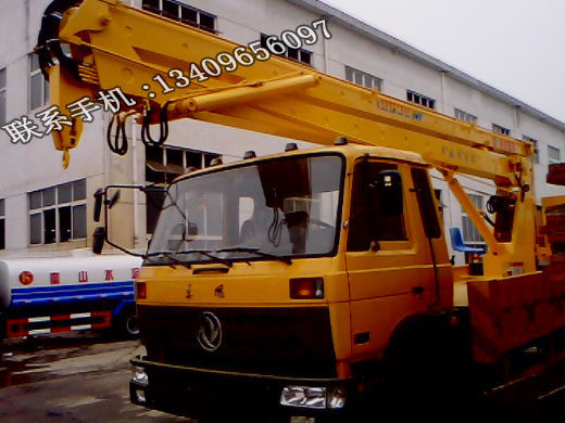 高空作业车工程车修剪枝路灯东风平头190马力22米高空作业环卫车