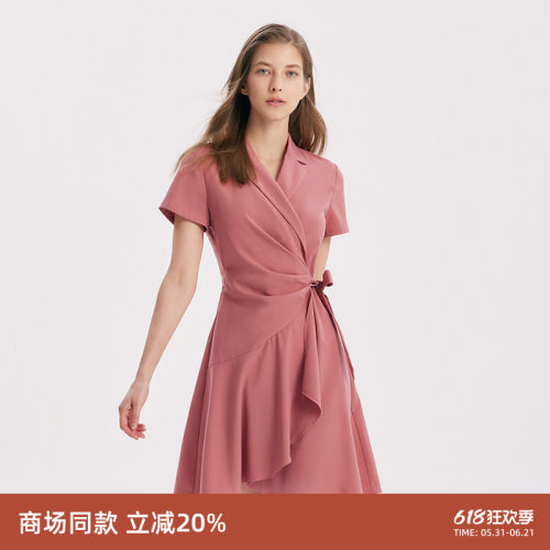 歌莉娅年秋季新品连衣裙