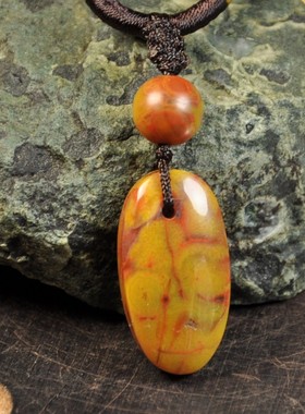 项链鸡油黄吊坠毛衣链吊坠战国红