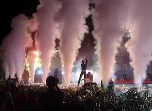 租赁二氧化碳烟机、气柱烟雾机、舞台特效、二氧化碳气柱机出租