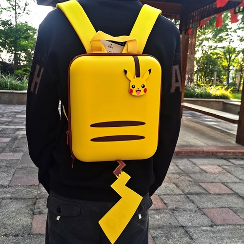 肯德基皮卡丘宝可梦鲤鱼灯笼