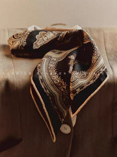 宫廷花园 老钱风真丝羊毛围巾女秋冬季丝毛丝巾高级感系脖方巾65