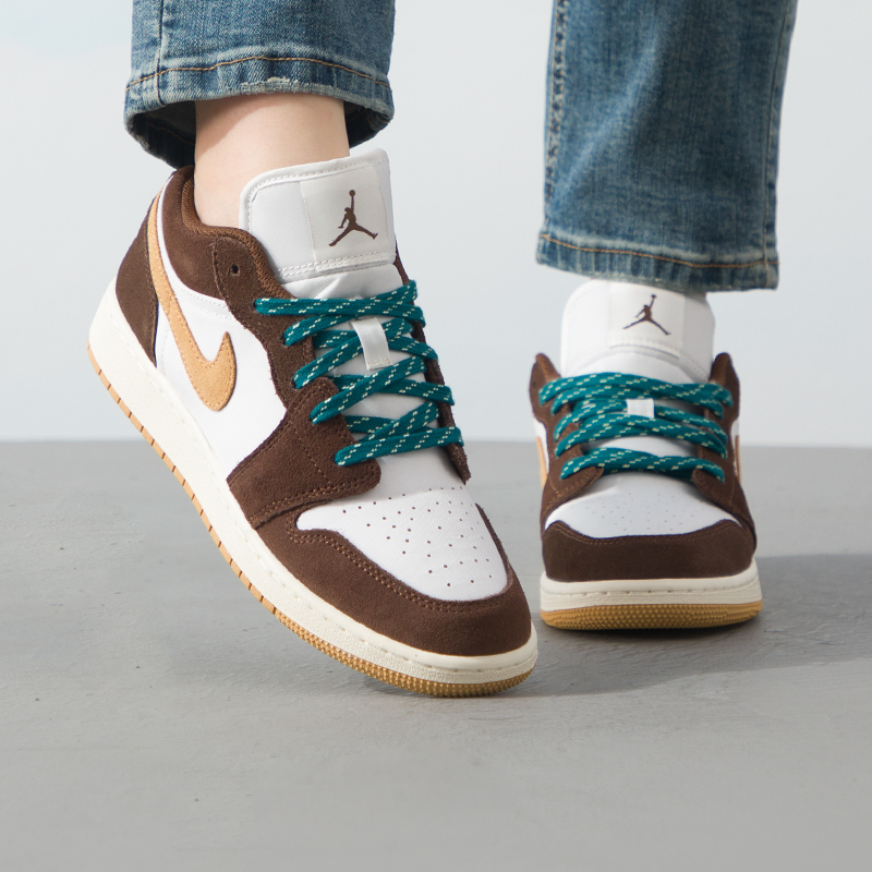 Nike耐克Air Jordan 1撞色板鞋女秋季新款低帮休闲鞋运动鞋FB2216