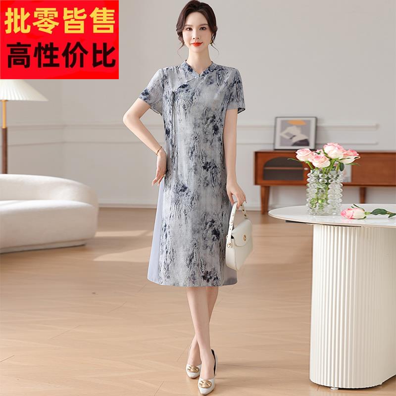 新中式连衣裙女夏季2025新款改良旗袍印花遮肚显瘦中老年妈妈裙子