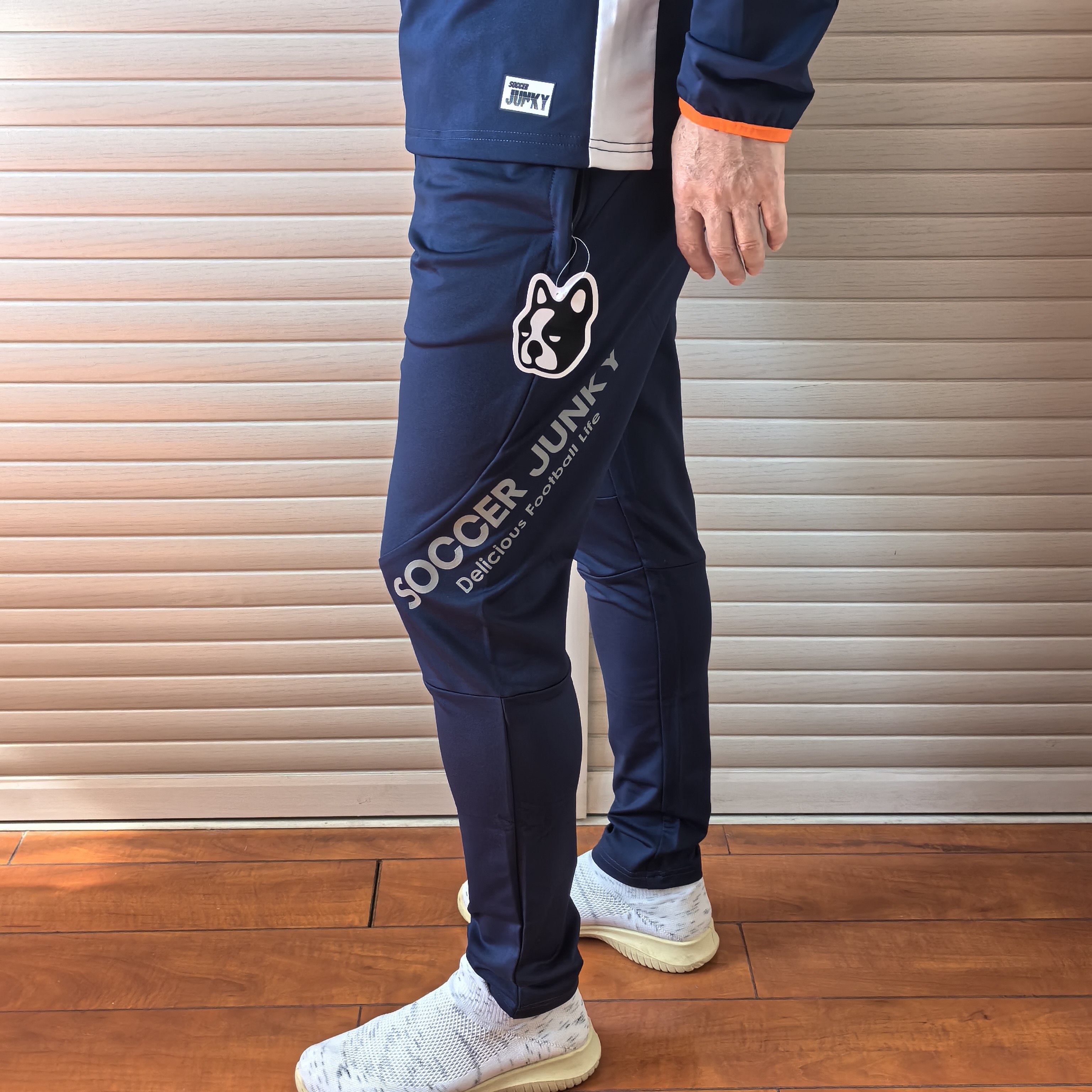 SJ23855正品Soccer Junky运动潮牌足球狗收腿裤跑步反光训练长裤