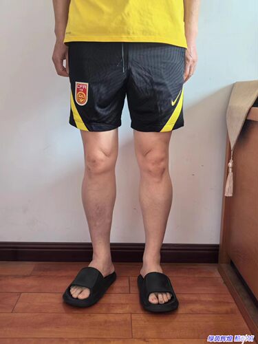 耐克NIKE足球短裤国足球员版
