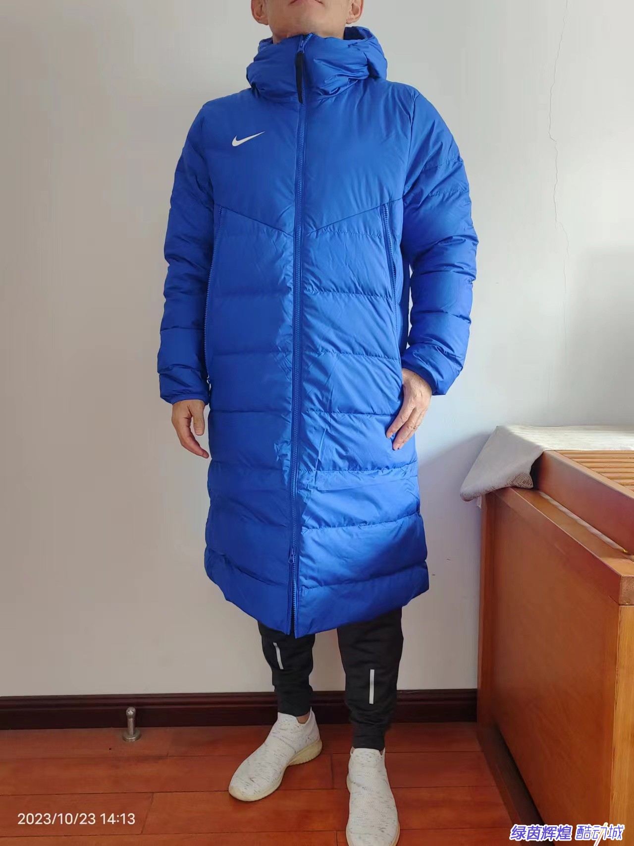 耐克保暖连帽加长球员版羽绒服