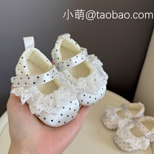婴幼儿鞋子春秋3-6-12个月百天周岁女宝宝可爱公主鞋软胶底学步鞋