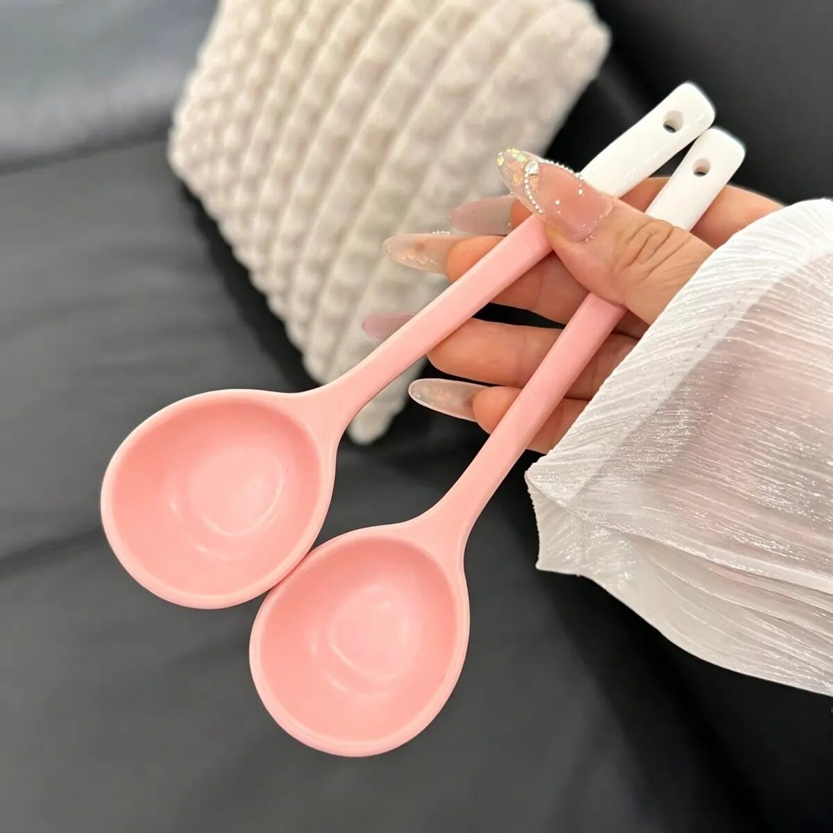 奶油风高级感粉色陶瓷勺子长柄汤匙家用甜品勺高颜值吃饭喝汤调羹