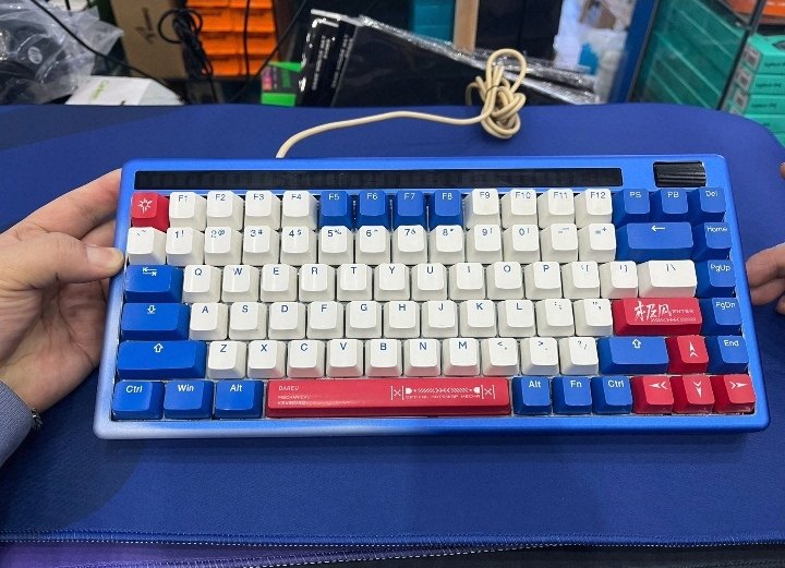 正品网吧款达尔优ck84电竞游戏有线天空轴铝合金疾风版机械键盘